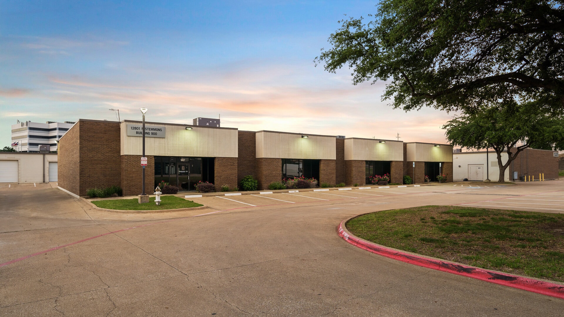 2307 Springlake Rd, Farmers Branch, TX for lease Building Photo- Image 1 of 25