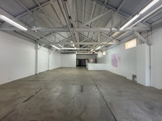 More details for 1716-1718 Albion St, Los Angeles, CA - Industrial for Lease