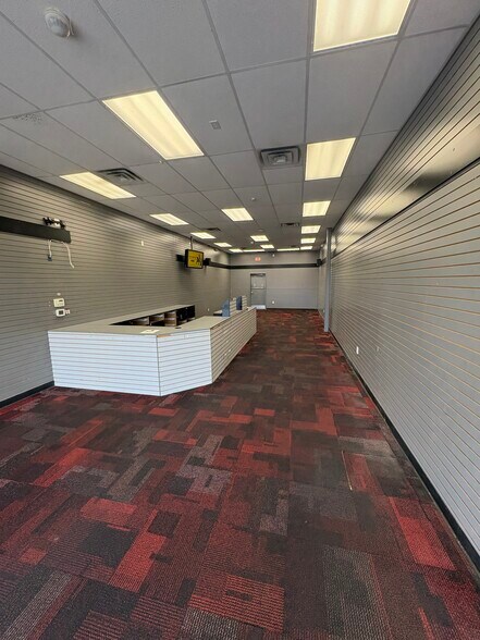1707 S Broadway St & Hwy 11, Sulphur Springs, TX à louer - Photo du bâtiment - Image 3 de 9