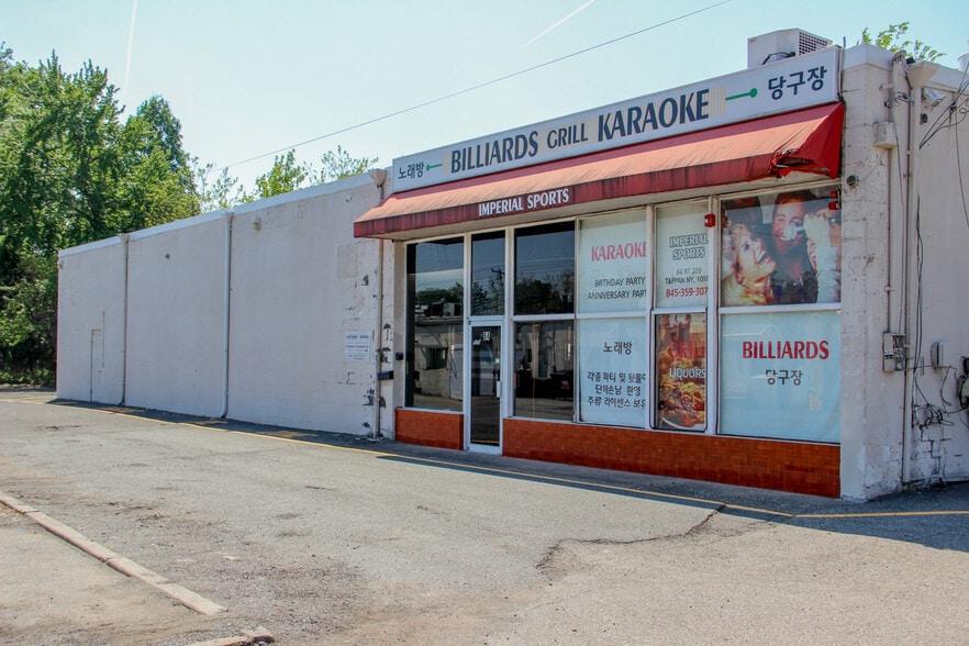 64 Route 303, Tappan, NY for lease - Building Photo - Image 3 of 5