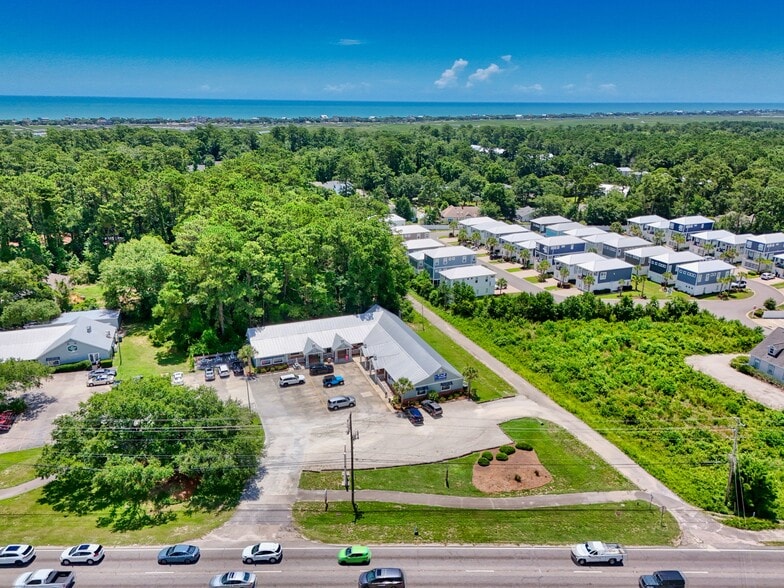 10080 OCEAN Hwy, Pawleys Island, SC à louer - Photo du bâtiment - Image 2 de 8