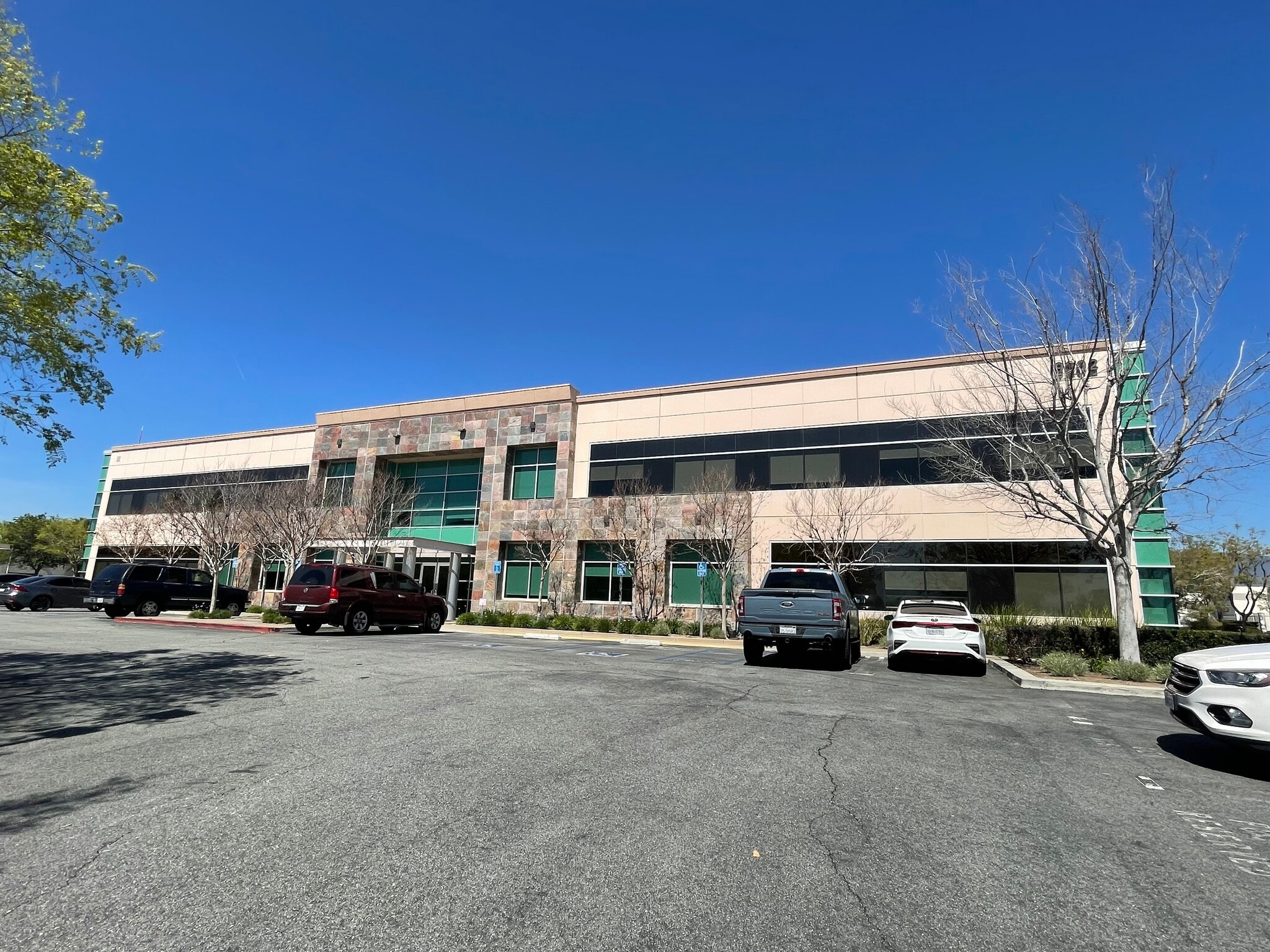 9302 Pittsburgh Ave, Rancho Cucamonga, CA for lease Building Photo- Image 1 of 26