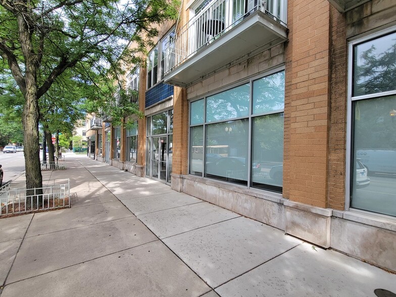 1628 W Montrose Ave, Chicago, IL for sale - Building Photo - Image 1 of 1