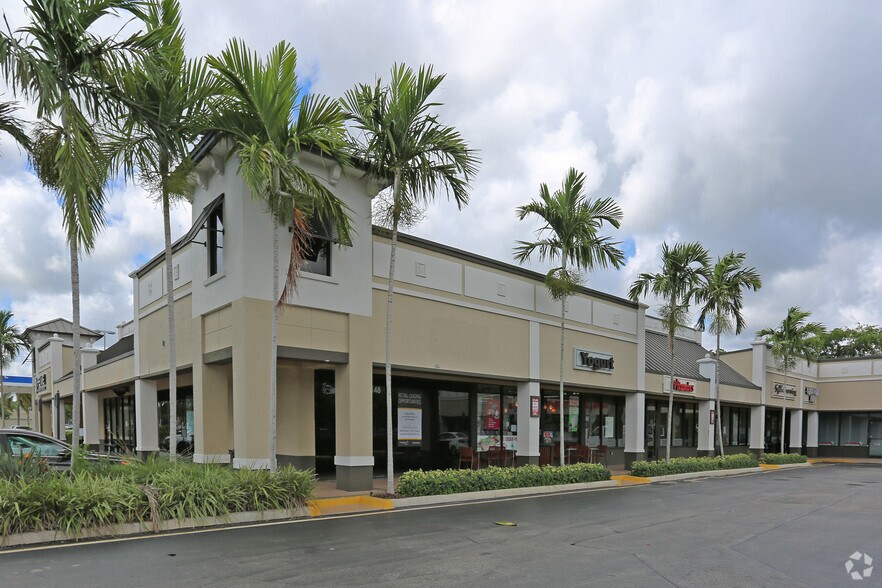 7034-7166 Beracasa Way, Boca Raton, FL à louer - Photo du bâtiment - Image 3 de 23