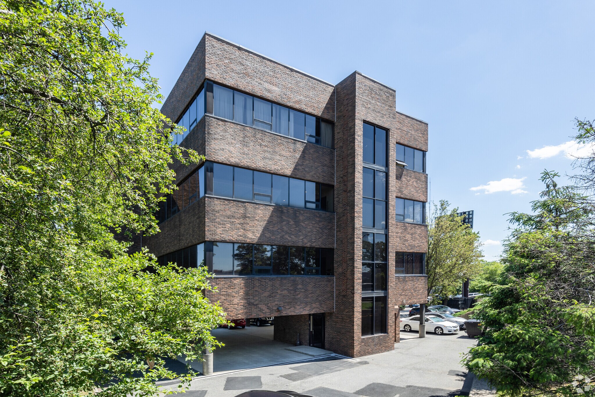 290 Vincent St, Hackensack, NJ à louer Photo principale- Image 1 de 5