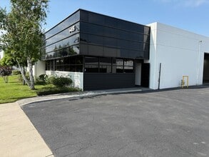 1415 N Hundley St, Anaheim, CA for lease Building Photo- Image 1 of 7