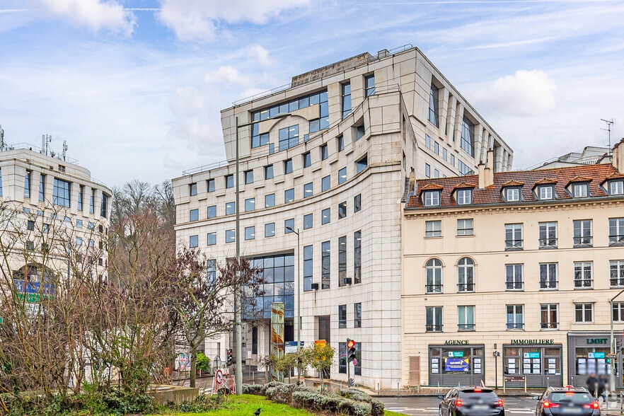 1 Avenue De La Cristallerie, Sèvres à louer - Photo principale - Image 1 de 2