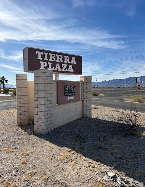 1531 E Jill Way, Fort Mohave, AZ for sale Building Photo- Image 1 of 5