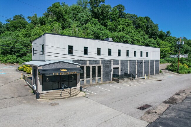 Plus de détails pour 1070 Baknsville Ave, Pittsburgh, PA - Spécialité à vendre