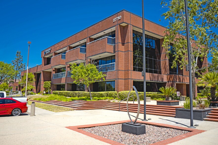 27710 Jefferson Ave, Temecula, CA à louer - Photo du bâtiment - Image 2 de 3