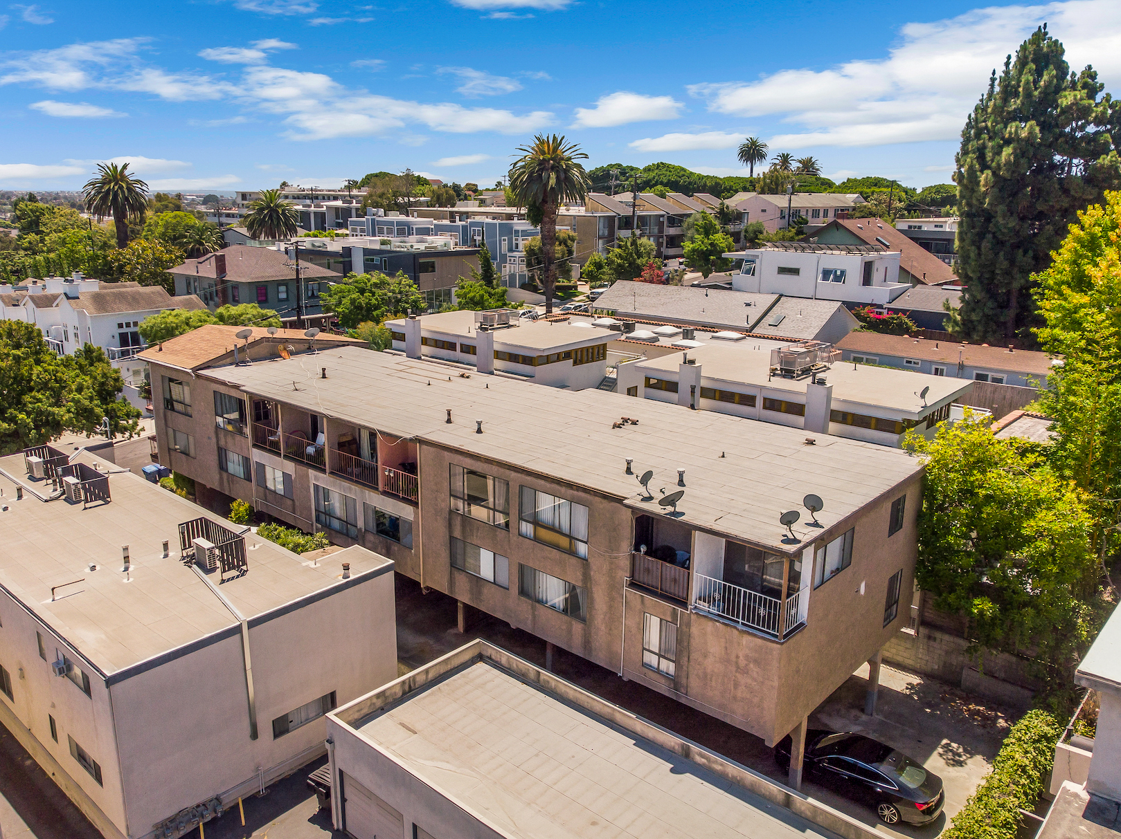 511 Pier Ave, Santa Monica, CA for sale Building Photo- Image 1 of 1