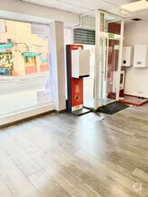 Retail in Parla, Madrid for lease Interior Photo- Image 2 of 6