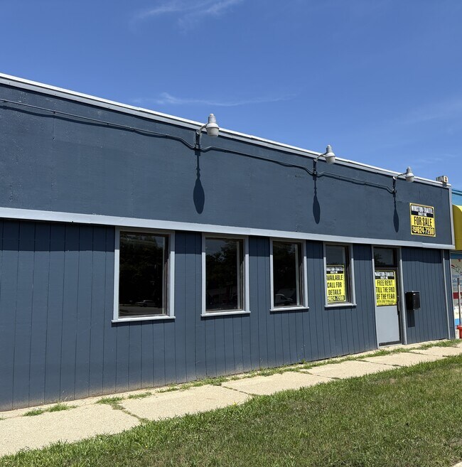 More details for 26554 Grand River Ave, Redford, MI - Retail for Lease