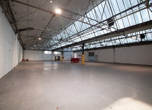 2 Carlton Rd, Coventry for lease Interior Photo- Image 2 of 4