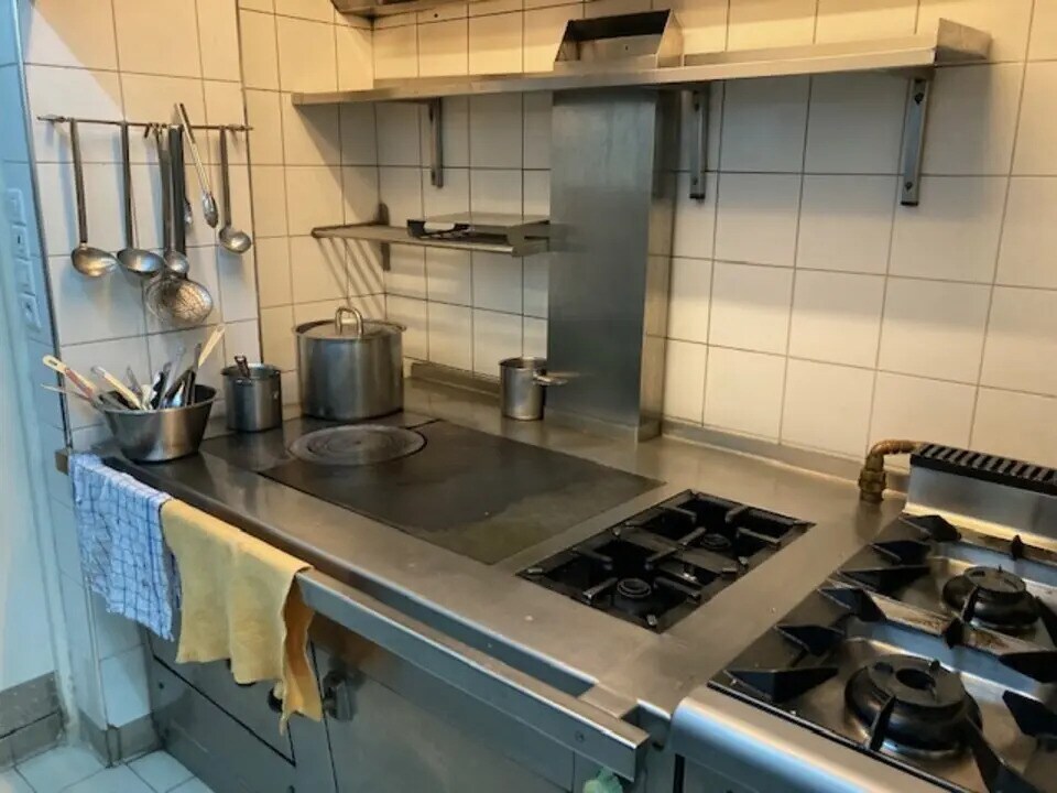 Commerce de détail dans Gennevilliers à louer Photo intérieure- Image 1 de 10