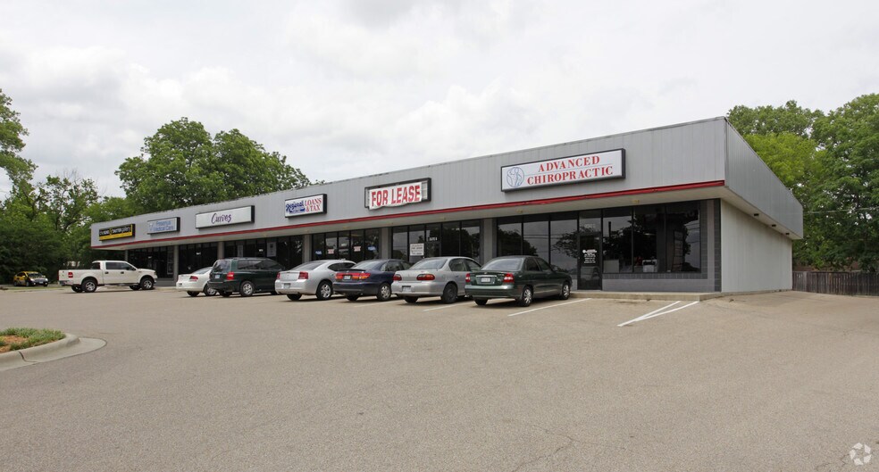 2314 W Adams Ave, Temple, TX à louer - Photo du bâtiment - Image 2 de 3