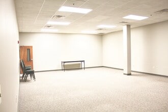 5600 Brainerd Rd, Chattanooga, TN for lease Building Photo- Image 2 of 4