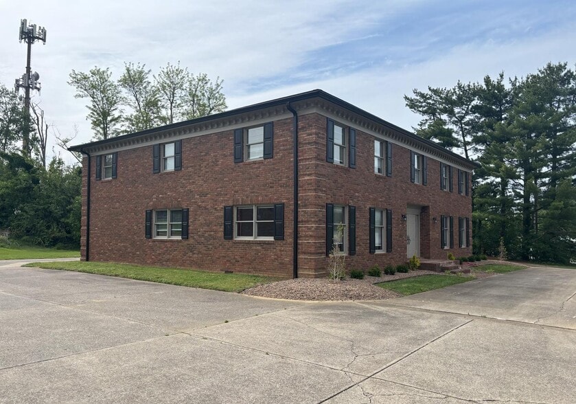 600 Barrett Blvd, Henderson, KY for sale - Building Photo - Image 1 of 5