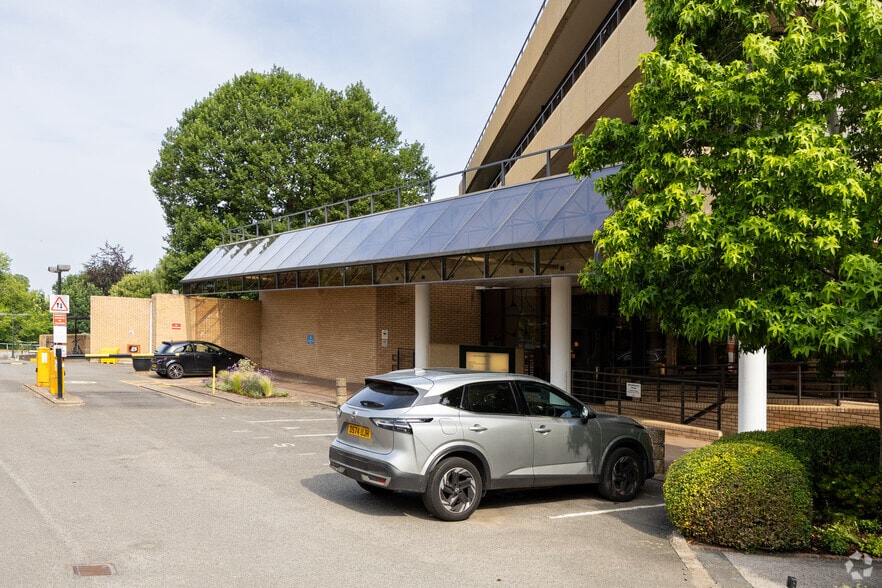 77 Mount Ephraim, Tunbridge Wells for lease - Building Photo - Image 2 of 3