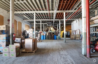 58 Pulaski St, Peabody, MA à louer Photo intérieure- Image 2 de 2