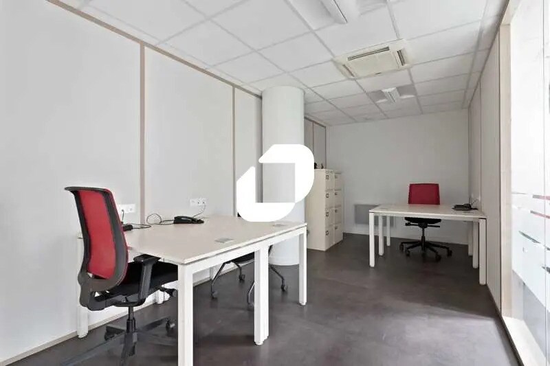 Office in Enghien-les-Bains for lease Interior Photo- Image 1 of 7
