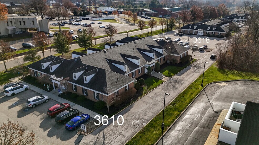 3610 W Market St, Fairlawn, OH à louer - Photo du bâtiment - Image 3 de 17