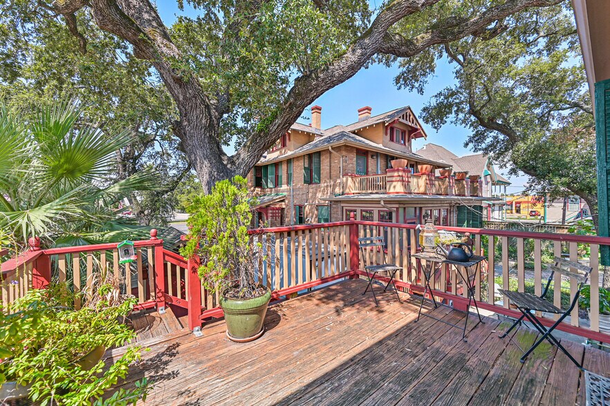 2911 Broadway St, Galveston, TX à vendre - Photo du bâtiment - Image 2 de 39