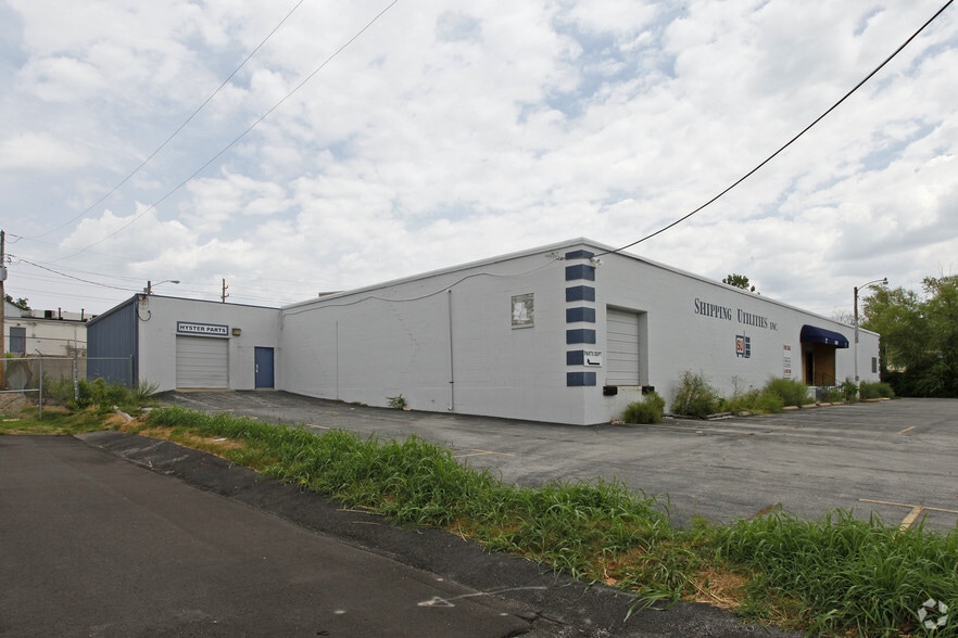 10515 Liberty Ave, Overland, MO for sale - Primary Photo - Image 1 of 5