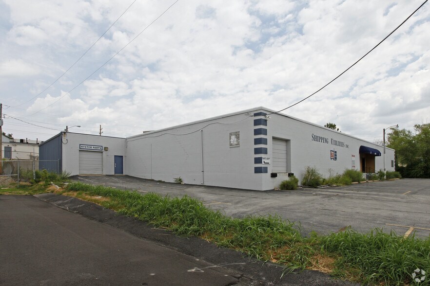 10515 Liberty Ave, Overland, MO for sale - Primary Photo - Image 2 of 5