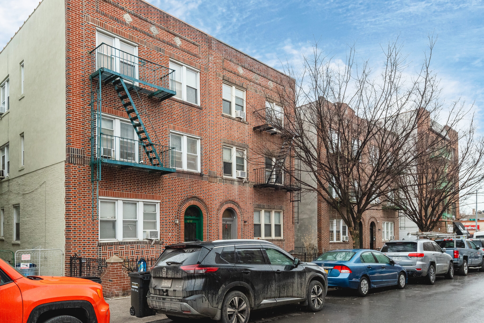 47-49 44th Street, Queens, NY for sale Primary Photo- Image 1 of 32