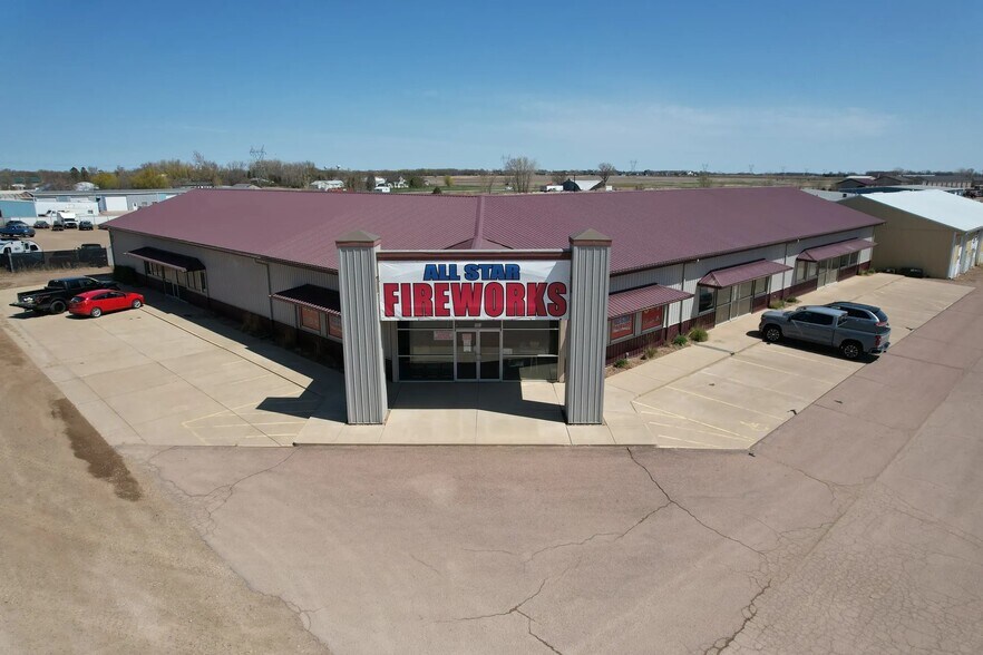 47080 273rd St, Harrisburg, SD à louer - Photo du bâtiment - Image 3 de 9