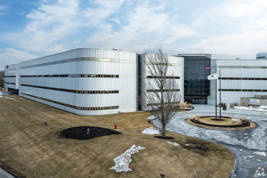1 Research Dr, Westborough, MA for lease - Building Photo - Image 3 of 17