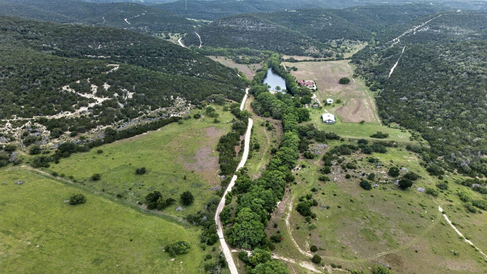 485 Brewington Creek rd, Medina, TX for sale - Aerial - Image 3 of 11