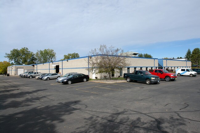 Plus de détails pour 6250-6270 Bury Dr, Eden Prairie, MN - Industriel à louer