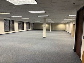 55 Corporate Dr, Trumbull, CT for lease Building Photo- Image 2 of 4