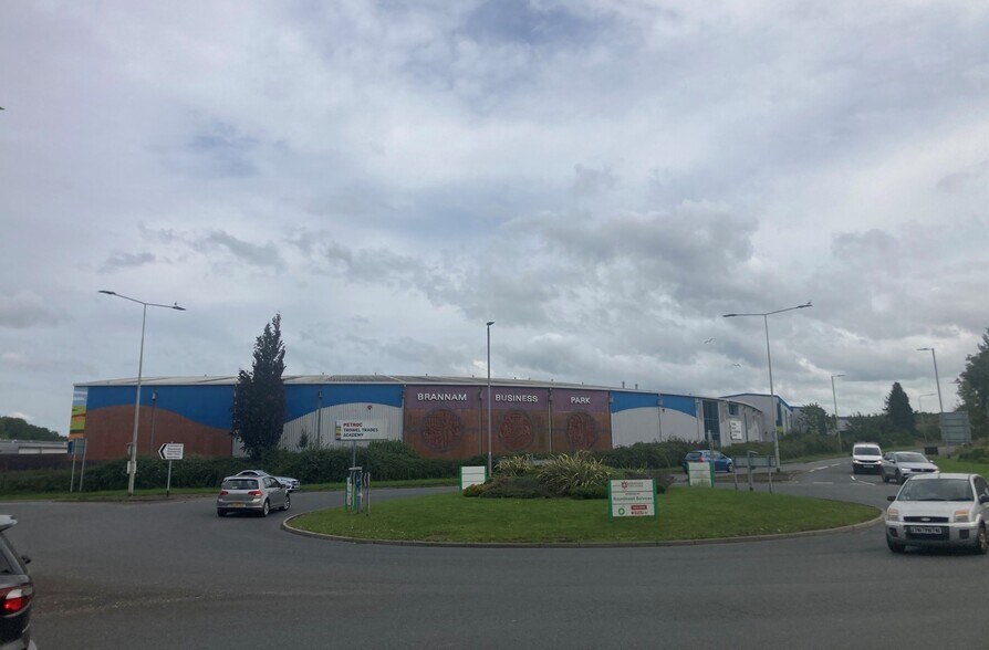 Oakwood Close, Barnstaple à louer - Photo du bâtiment - Image 1 de 1