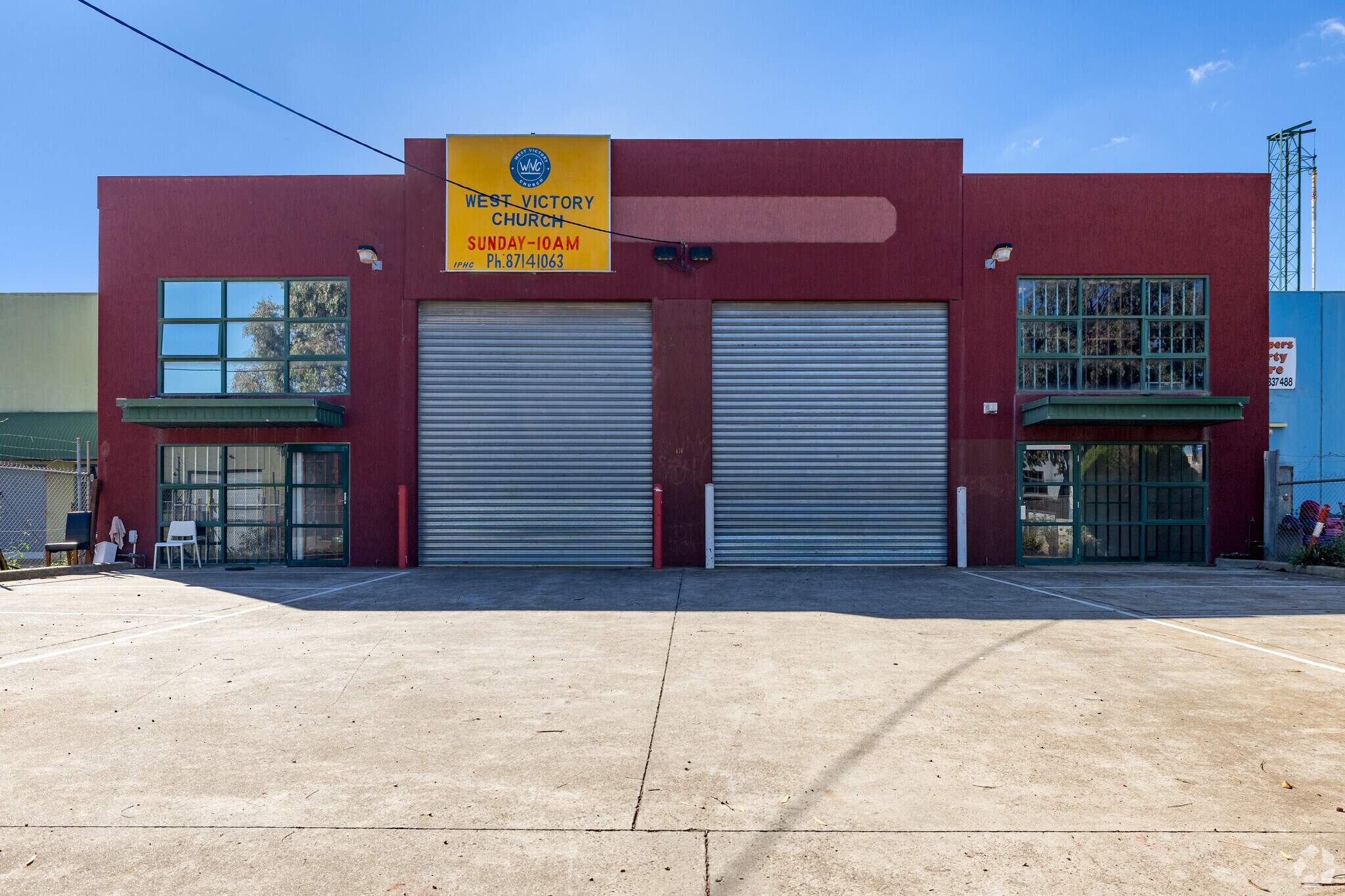 18 Loop Rd, Werribee for lease Primary Photo- Image 1 of 4