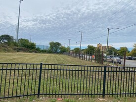 7060 S South Chicago Ave, Chicago IL - Gas Station