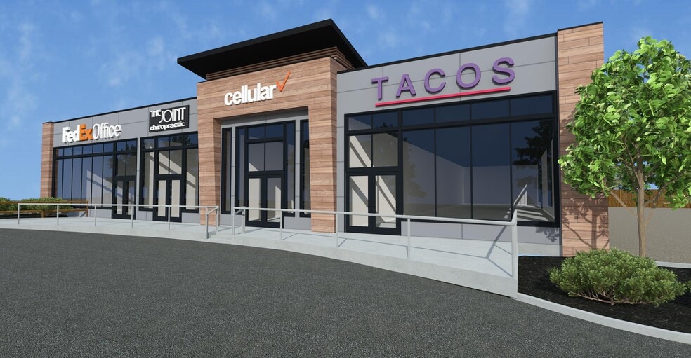 322 S College Mall Rd, Bloomington, IN for lease - Building Photo - Image 2 of 8