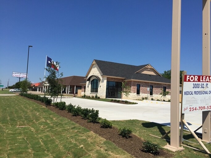 7401 Woodway Dr, Waco, TX à vendre - Photo du bâtiment - Image 3 de 7