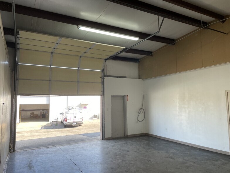 1506 Prickett Rd, Bryant, AR à vendre - Photo intérieure - Image 2 de 18