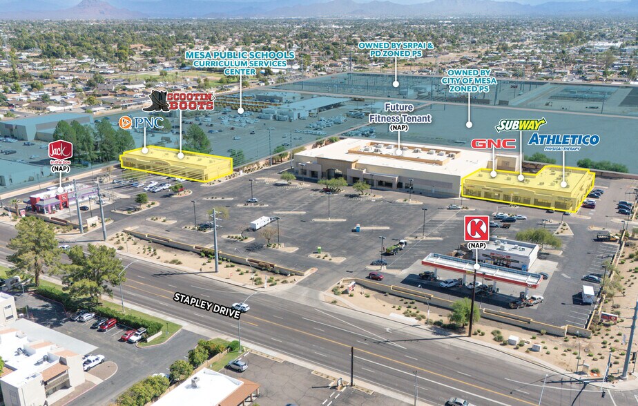 515 N Stapley Dr, Mesa, AZ à vendre - Photo du bâtiment - Image 2 de 7