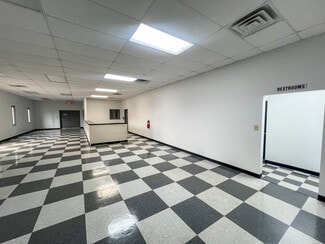 Plus de détails pour 4701 Commercial Dr NW, Huntsville, AL - Bureau/Commerce de détail à louer