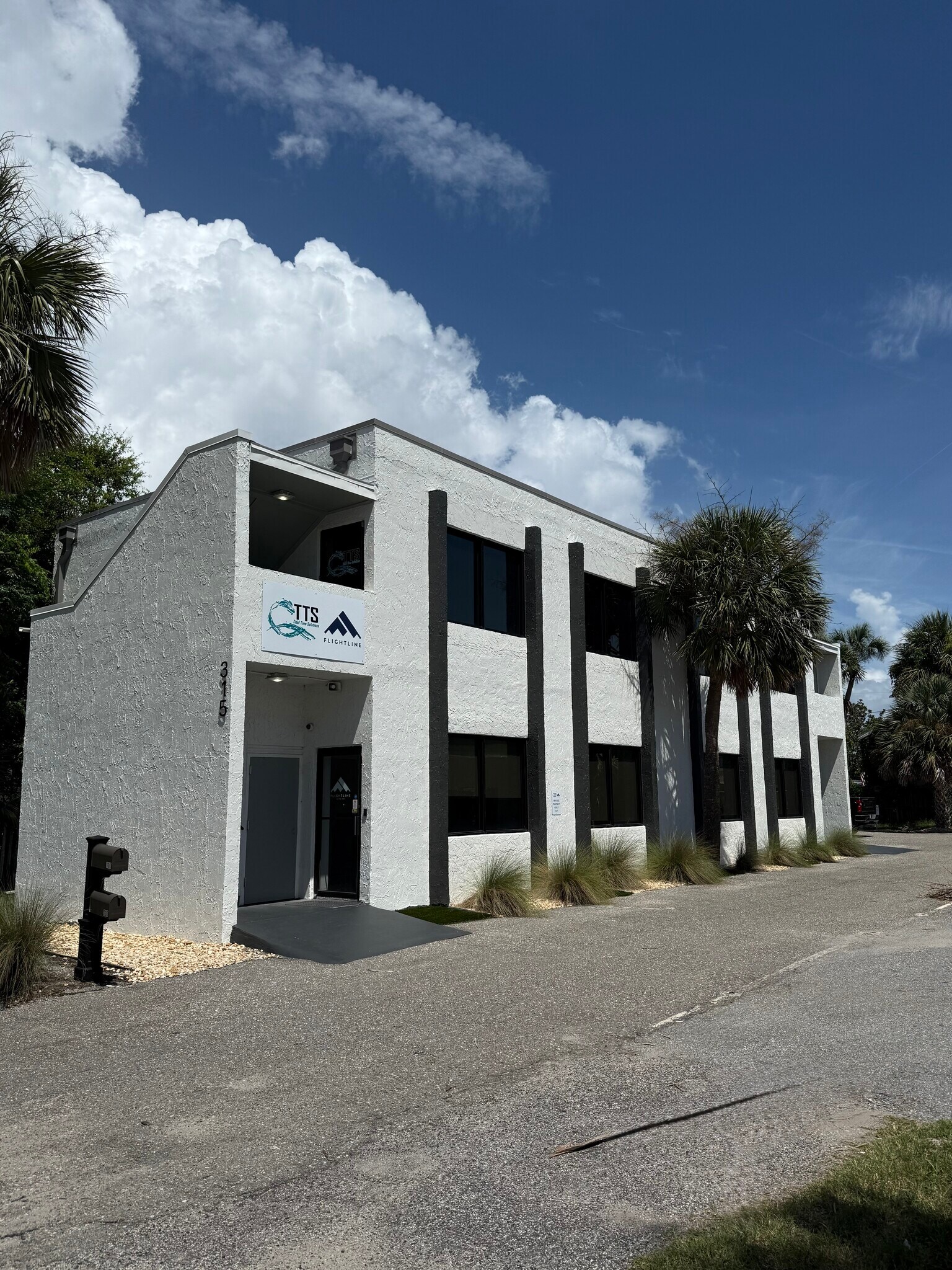 315 3rd Ave N, Jacksonville Beach, FL à vendre Photo du bâtiment- Image 1 de 1