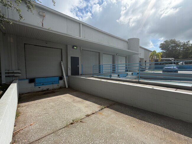 More details for 12105 N 28th St, Saint Petersburg, FL - Industrial for Lease