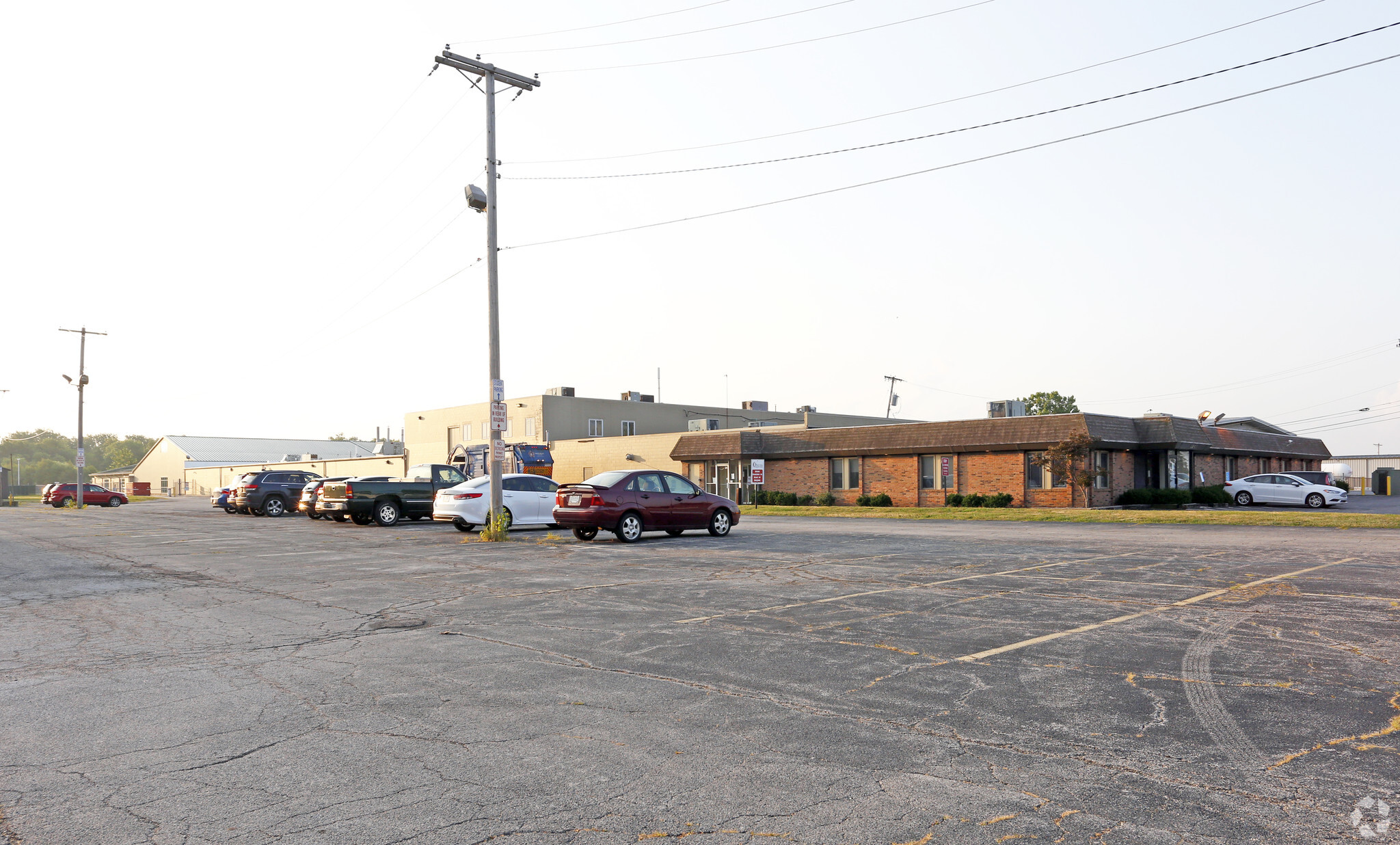 Medical Technology Testing Lab, World HQ portfolio of 2 properties for sale on LoopNet.ca Primary Photo- Image 1 of 3