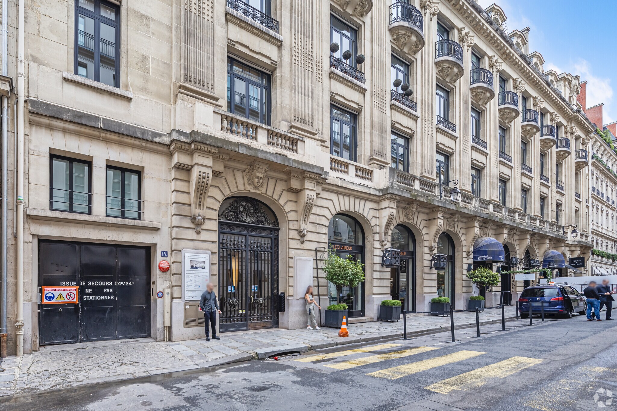 9-11 Rue Royale, Paris for lease Building Photo- Image 1 of 12