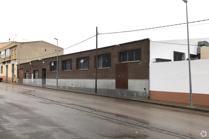 Calle Arroyada, 4, Sonseca, Toledo for lease - Primary Photo - Image 1 of 2