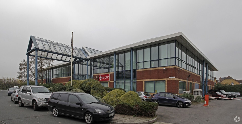 Mathisen Way, Slough for sale - Primary Photo - Image 1 of 2