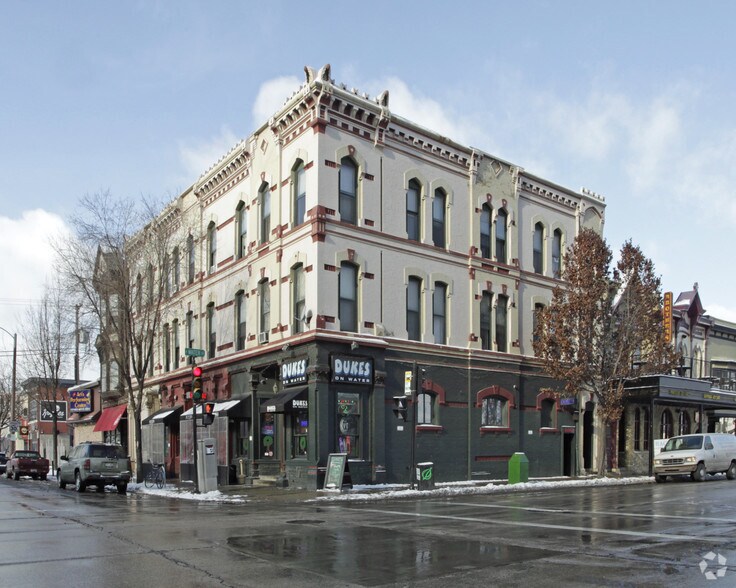 1207-1243 N Water St, Milwaukee, WI à vendre - Photo du bâtiment - Image 1 de 4